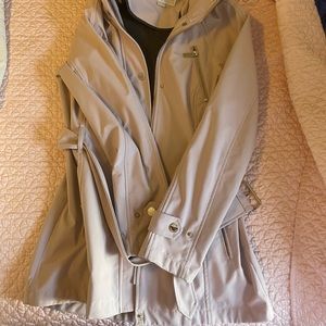 Michael kors light rain jacket